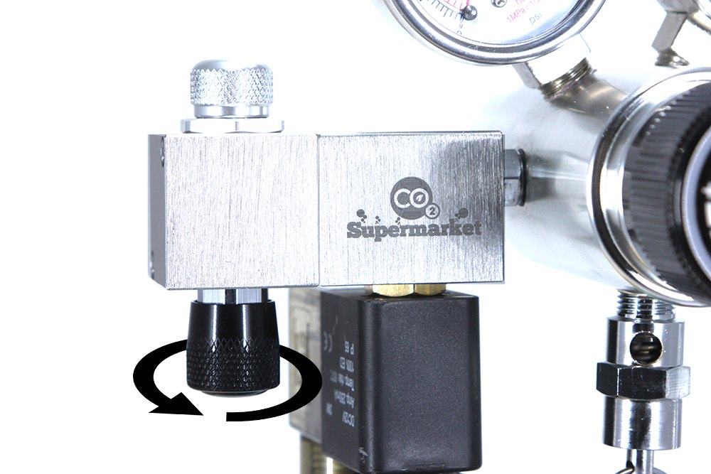 Close needle valve flow controller