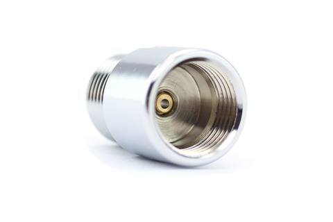 Utsikt över kvinnliga trådar av Paintball CGA 320 adapter