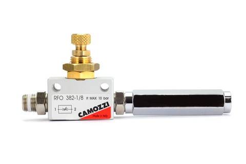 Foto av Camozzi Precision Flow Controller med Stud och Extension