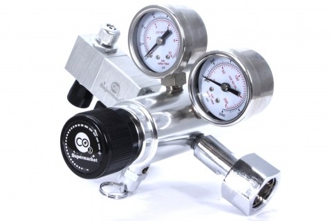 Ultimate-Pro Dual Stage CO2-regulator och solenoid